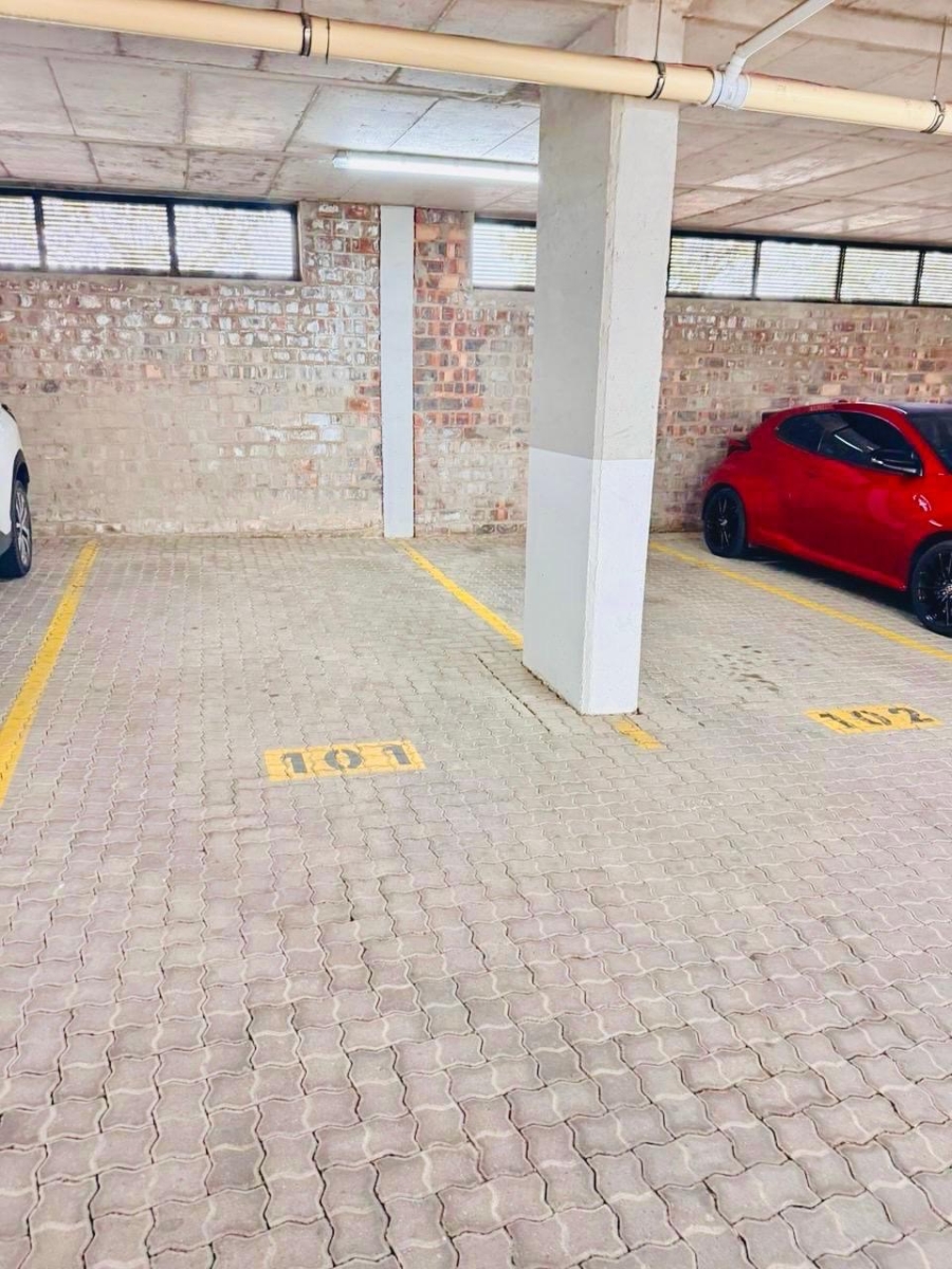 To Let 2 Bedroom Property for Rent in Durbanville Western Cape